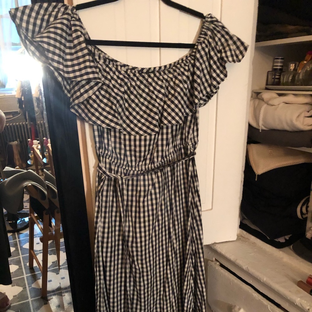 Black and white gingham pattern dress
